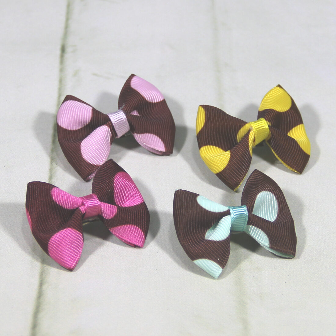 大圓點 Bow Tie 髮夾 (一對)