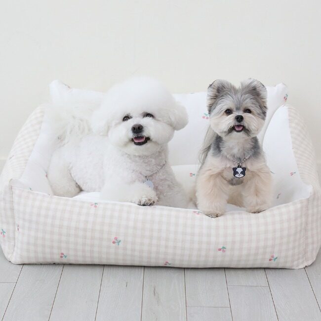 Milk Cherry Bumper Bed (外套可拆卸)